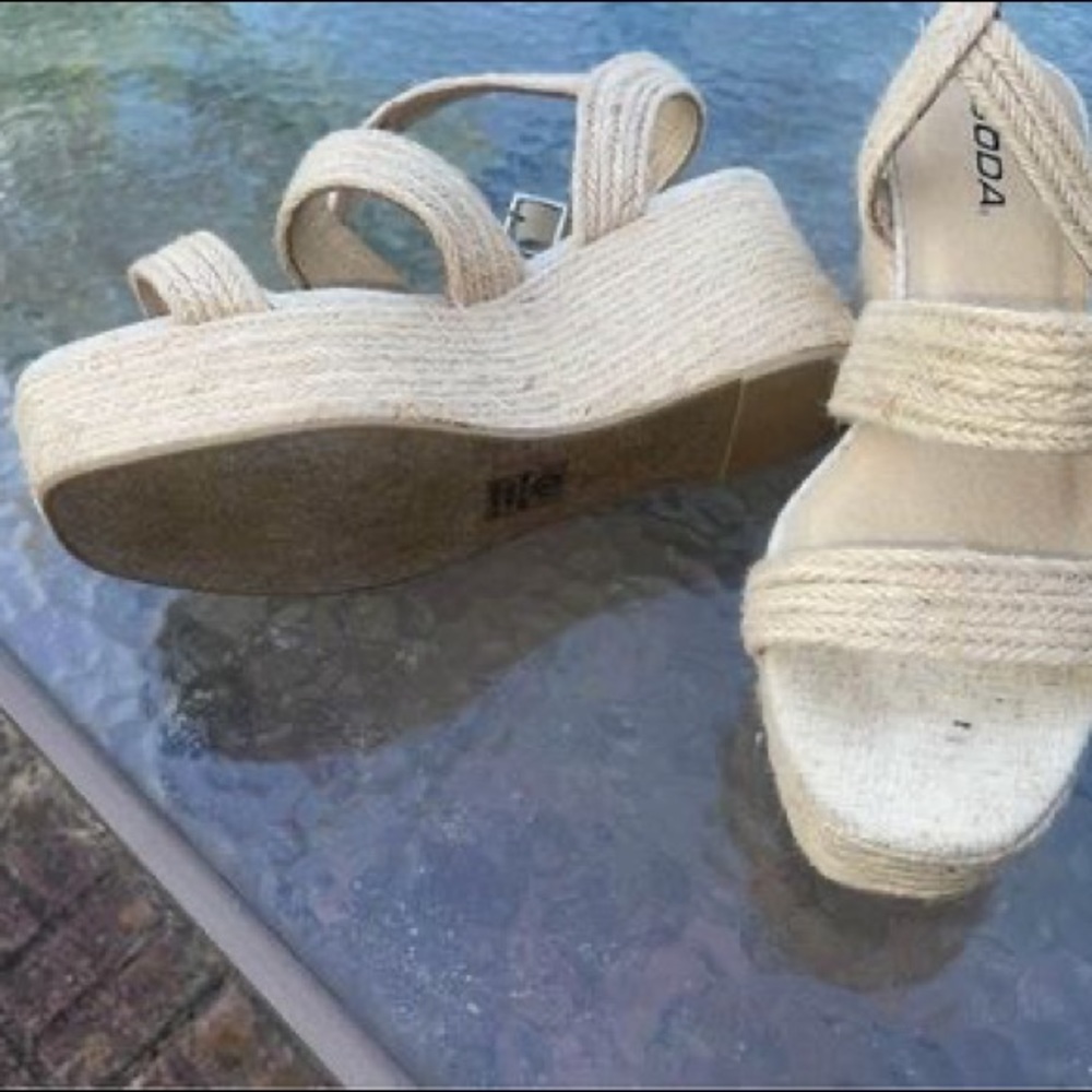 Women’s Wedge Heel